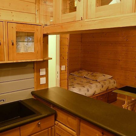 F1 Entier Cosy Style Chalet Montgeron, Proche Paris 外观 照片