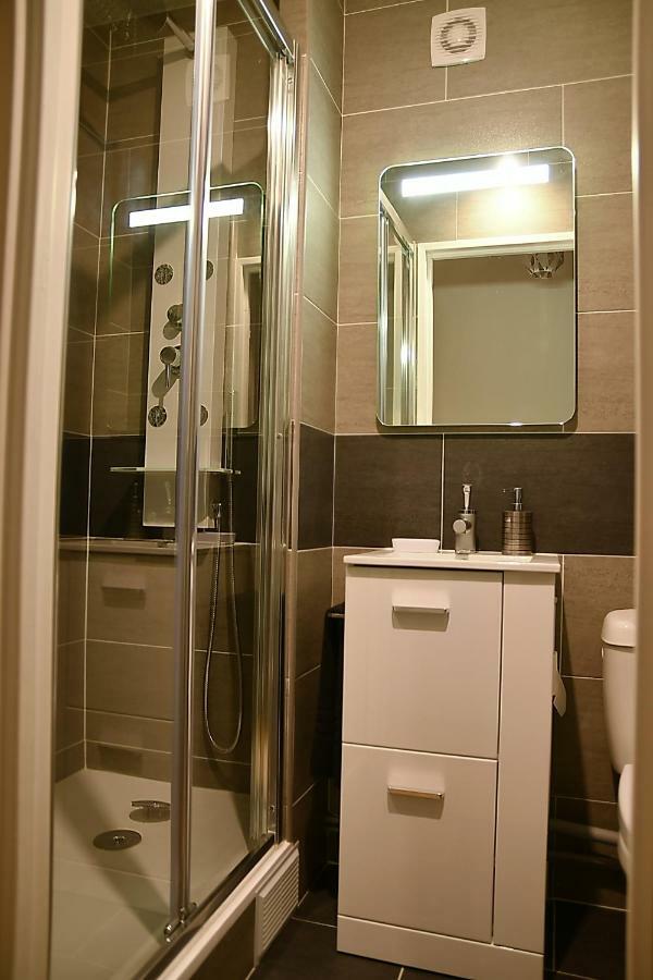 F1 Entier Cosy Style Chalet Montgeron, Proche Paris 外观 照片